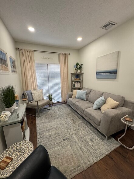 More Photos Of 9633 W Broward Blvd, Plantation Medical For Sale