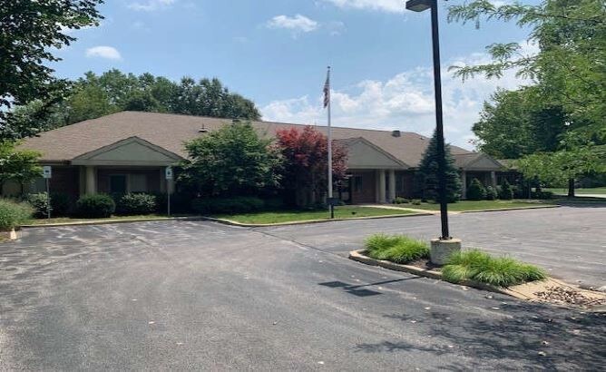 More Photos Of 7335 Crossleigh Ct, Toledo Office For Lease