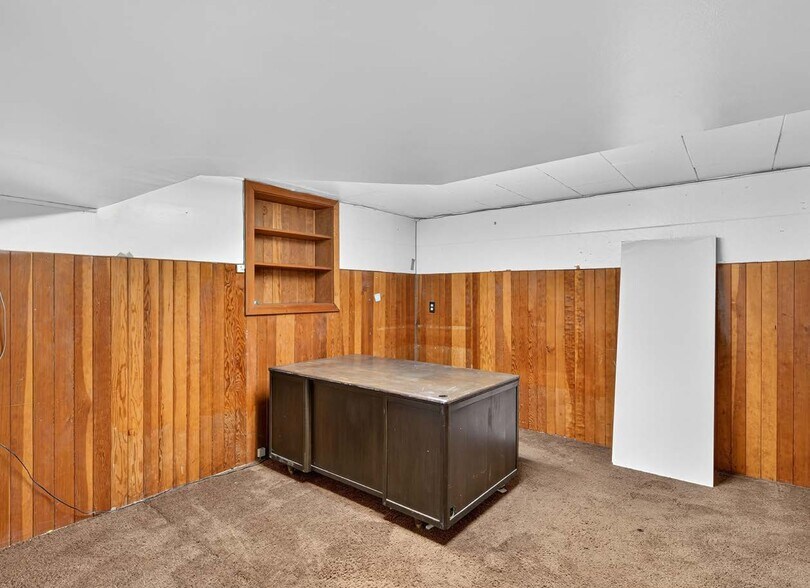 More Photos Of 4340 SW 110th Ave, Beaverton Medical For Sale