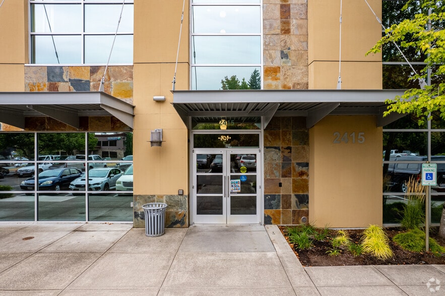 More Photos Of 2415 NE 134th St, Vancouver Medical For Lease