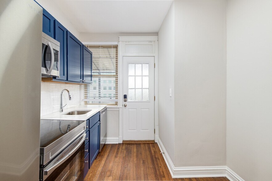 More Photos Of 1014-38 Oakview Pl, Saint Louis Apartments For Sale