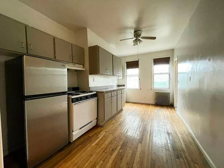 More Photos Of 144 23rd St, Brooklyn Apartments For Sale