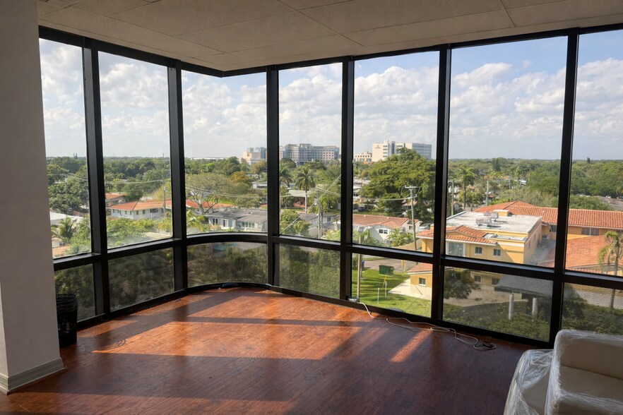 More Photos Of 450 N Park Rd, Hollywood Office Residential For Lease