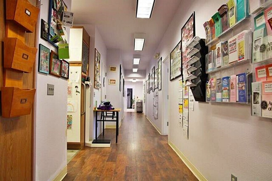 More Photos Of 725 Pine St, Mount Shasta Healthcare For Sale