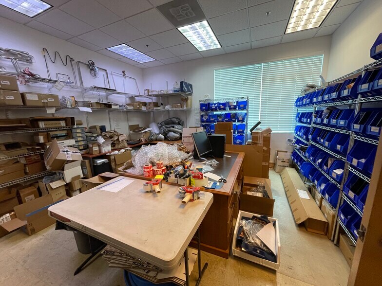 More Photos Of 2830 W State Road 84, Fort Lauderdale Flex For Sale