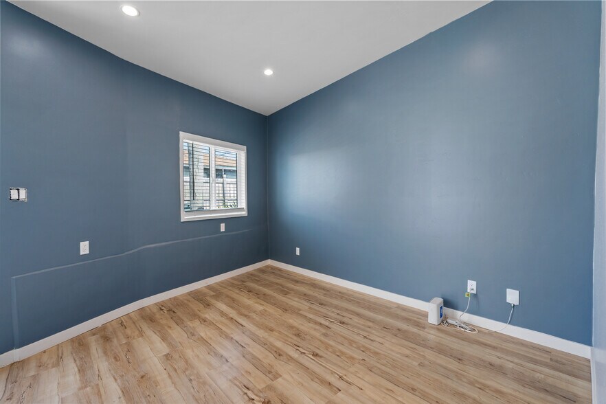 More Photos Of 1195 Georgia St, Imperial Beach Apartments For Sale