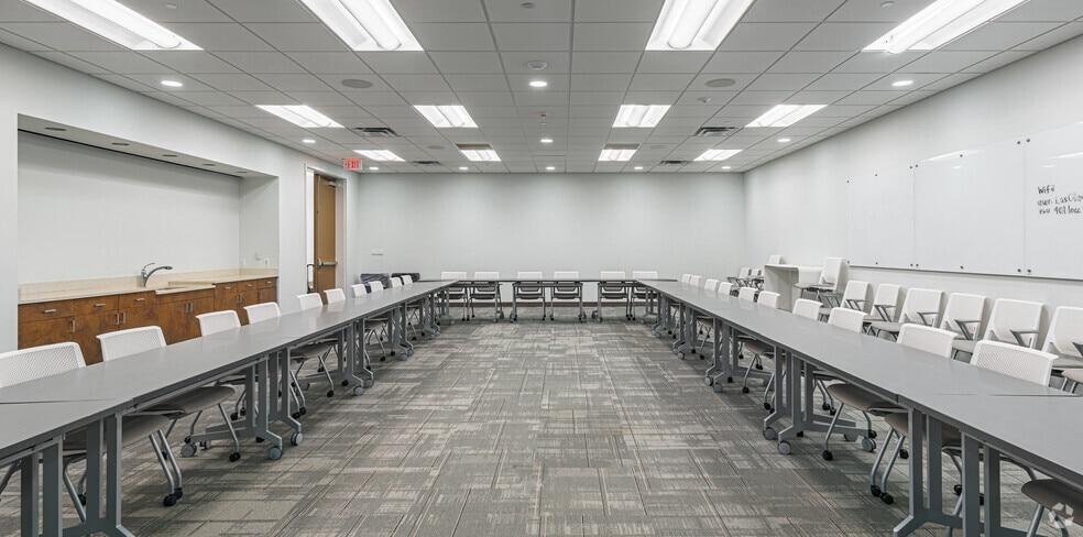 More Photos Of 401 E Las Olas Blvd, Fort Lauderdale Office For Lease