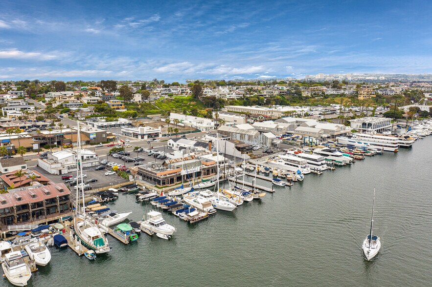 More Photos Of 2607 W Coast Hwy, Newport Beach Restaurant For Lease