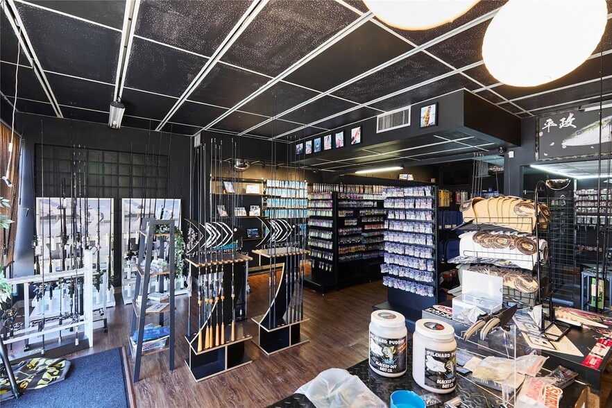 More Photos Of 1834 14th St, Bradenton Freestanding For Sale