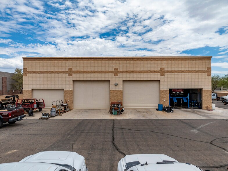 More Photos Of 22430 S Scotland Ct, Queen Creek Warehouse For Sale