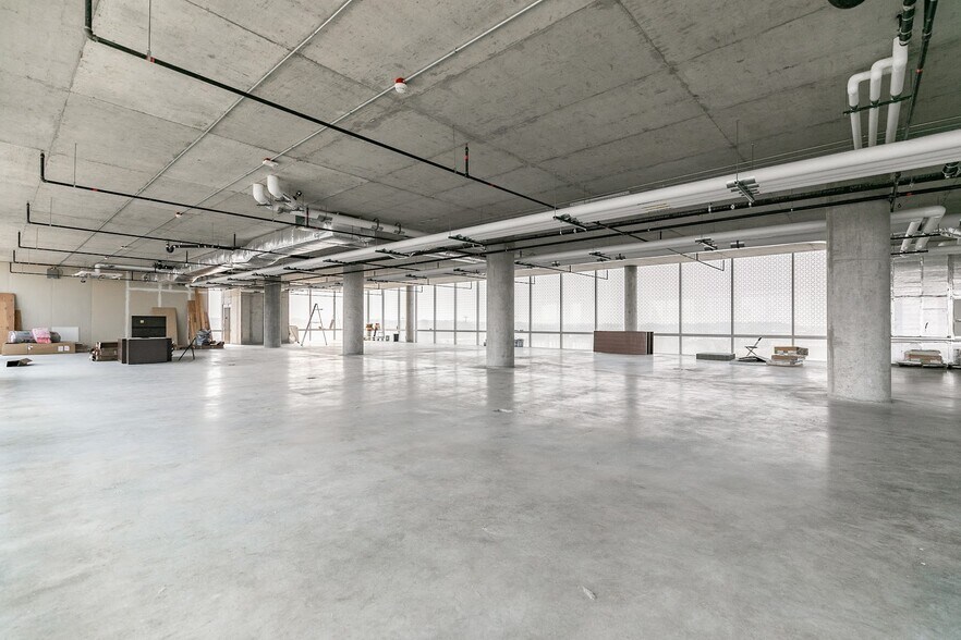 More Photos Of 500 S Clinton St, Iowa City Office Residential For Lease