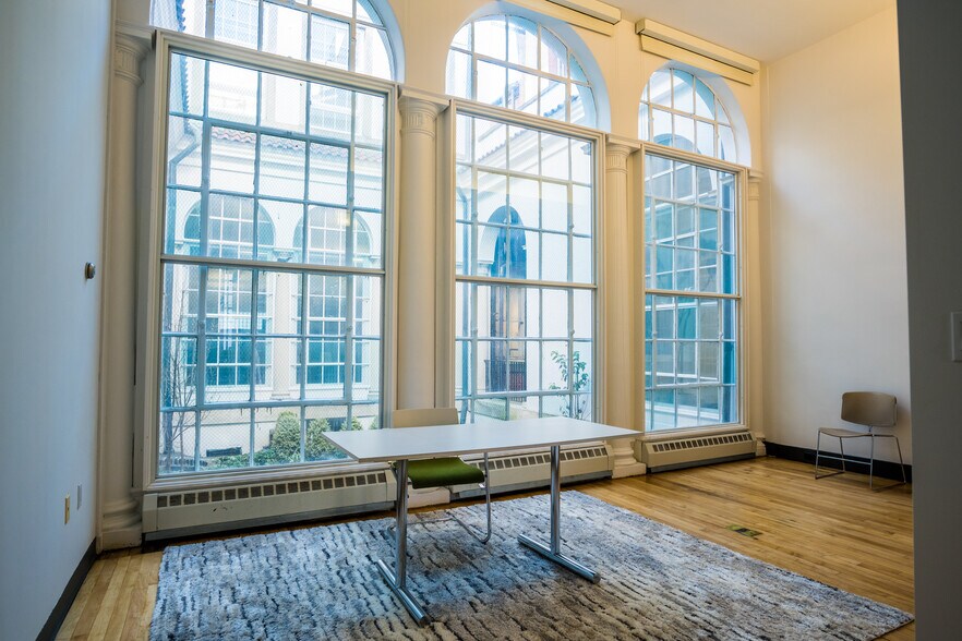 More Photos Of 226 Walnut St, Philadelphia Loft Creative Space For Lease