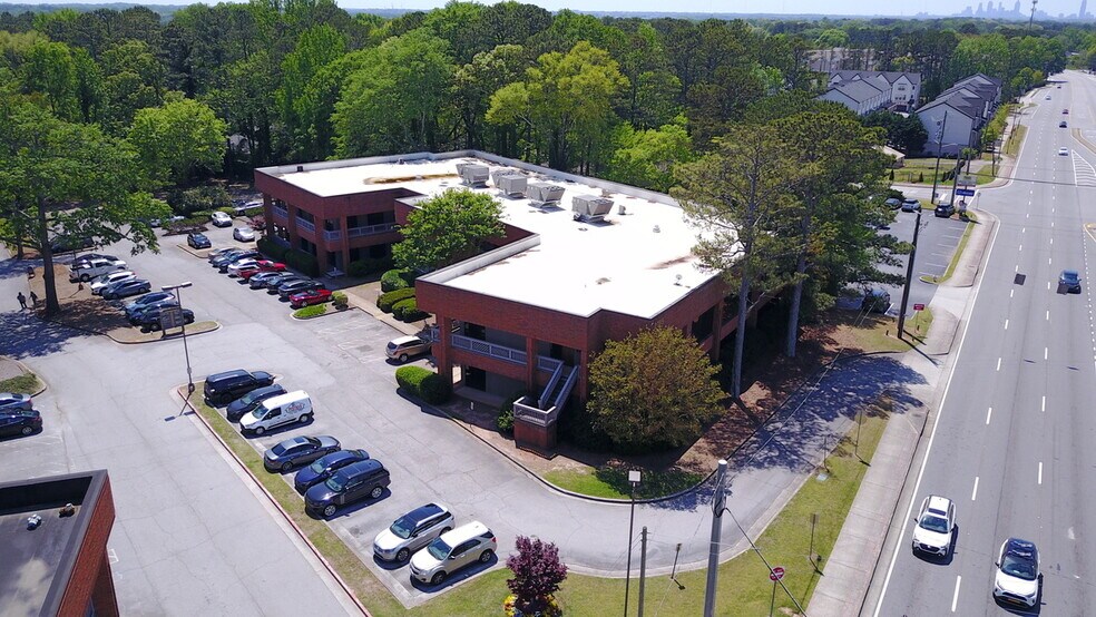 More Photos Of 2799 Lawrenceville Hwy, Decatur Office For Lease