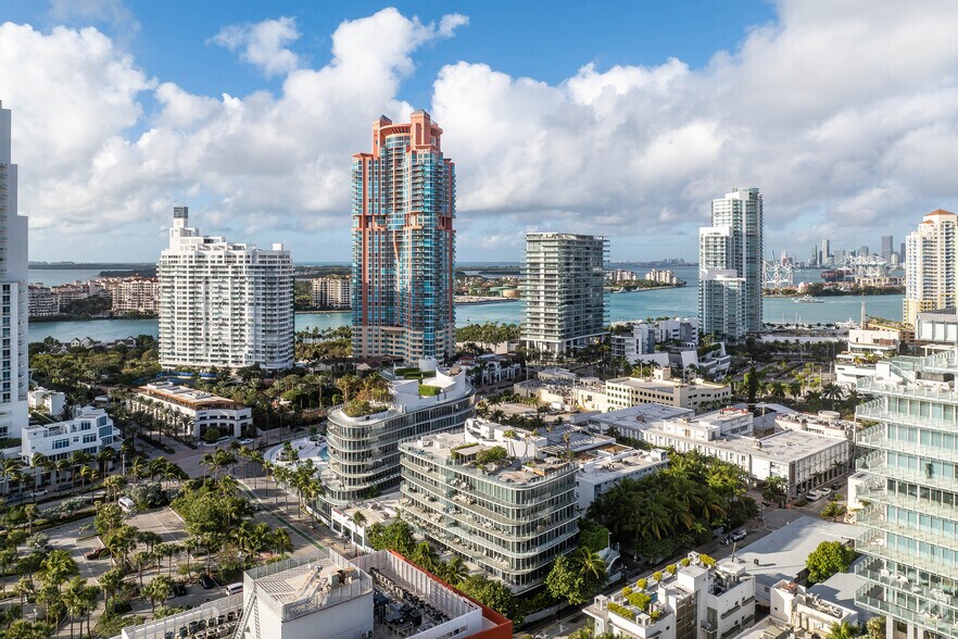 More Photos Of 1 Collins Ave, Miami Beach Apartments For Sale