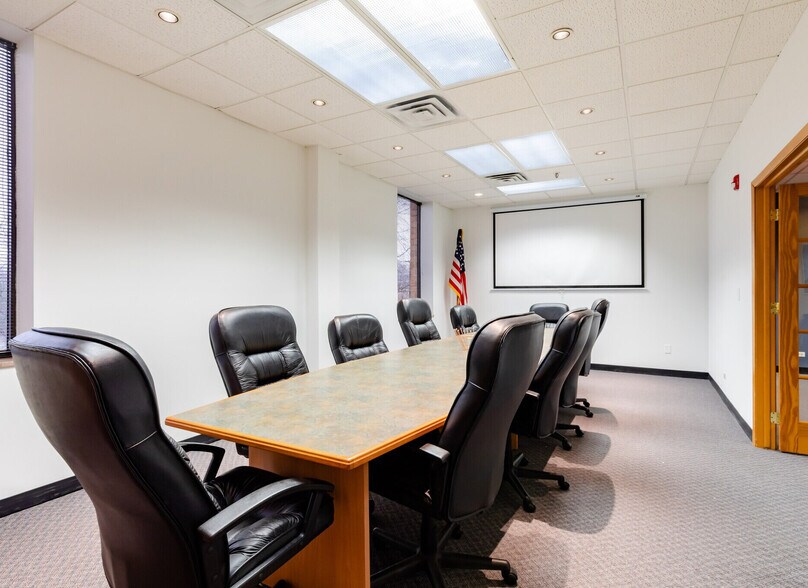 More Photos Of 3060 Ogden Ave, Lisle Medical For Sale