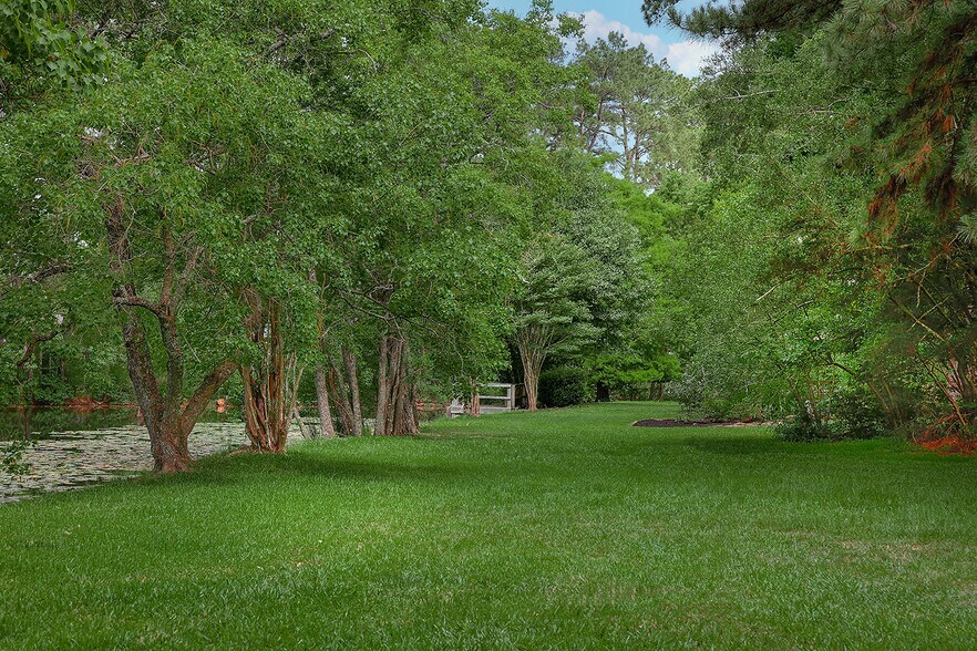 More Photos Of 15598 Bedford Ln, Conroe Specialty For Sale