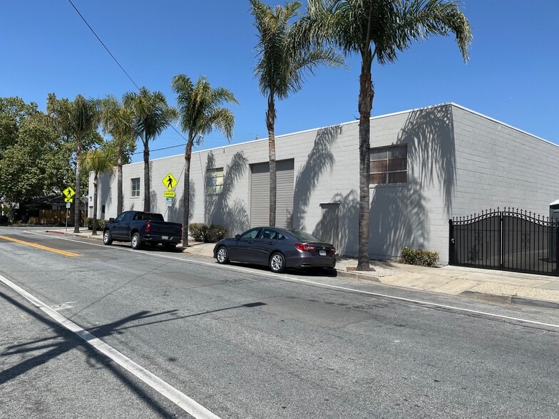 More Photos Of 1358 E San Fernando St, San Jose Warehouse For Sale