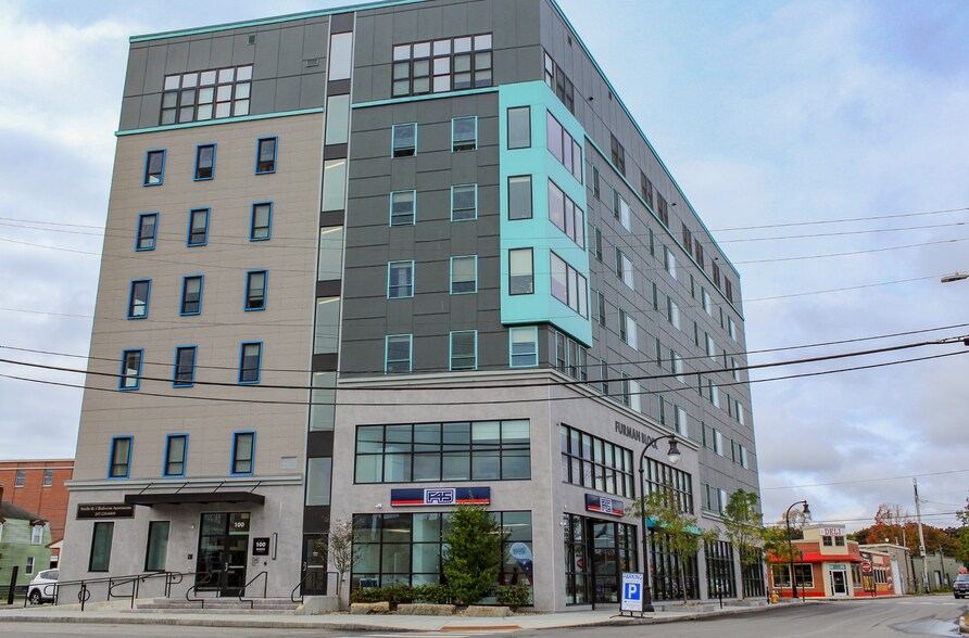 More Photos Of 180 Kennebec St, Portland Apartments For Lease