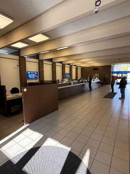 More Photos Of 186 Main St, Woodland Bank For Sale