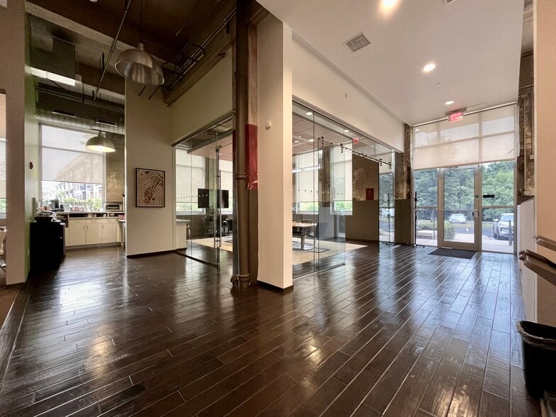 More Photos Of 2459 Wilkinson Blvd, Charlotte Loft Creative Space For Lease