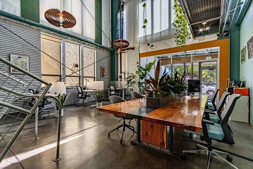 More Photos Of 6940 Burnett St, Sebastopol Office For Sale