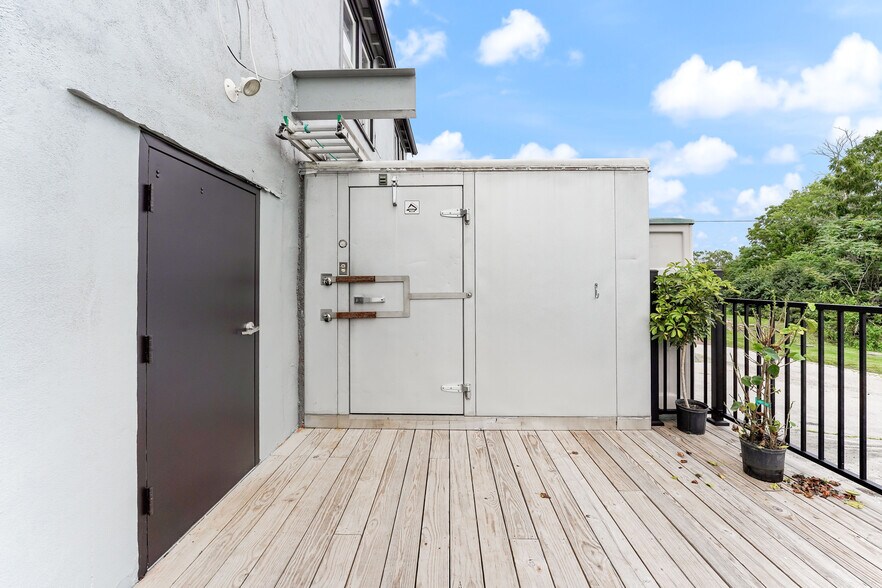 More Photos Of 3347 W Ridge Pike, Limerick Restaurant For Sale