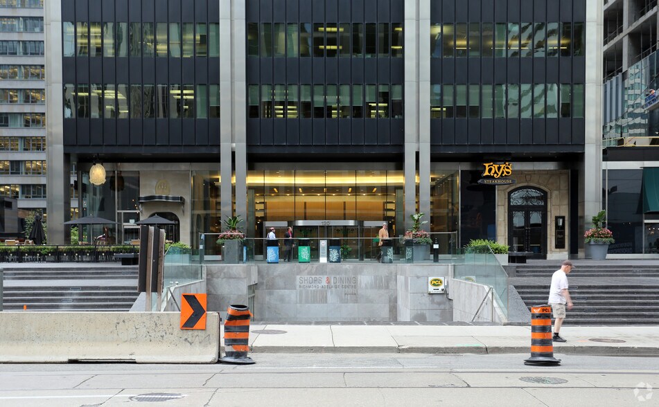 More Photos Of 120 Adelaide St W, Toronto Office For Lease