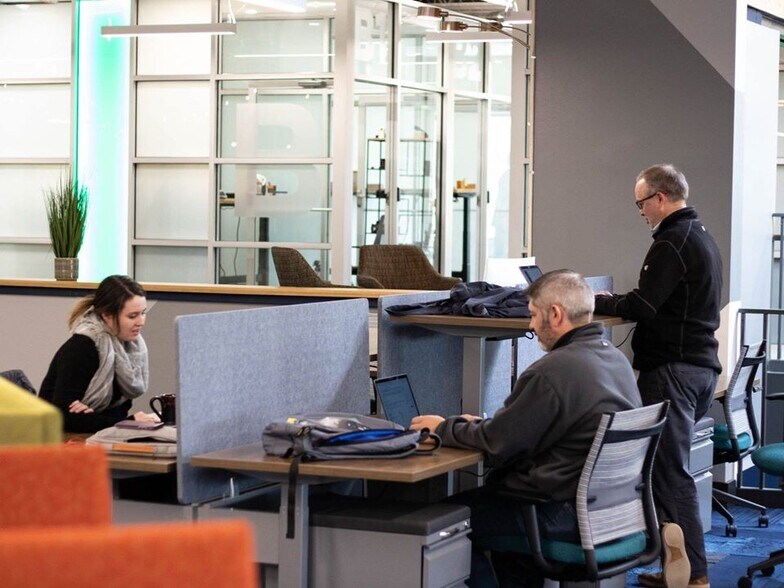 More Photos Of 21 Goodway Dr, Rochester Coworking Space