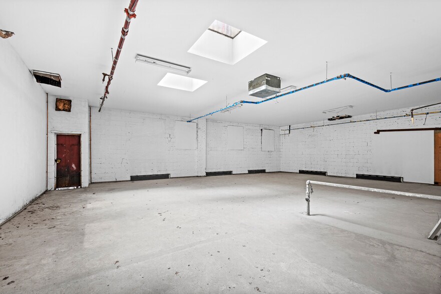 More Photos Of 161 Remsen St, Brooklyn Apartments For Lease