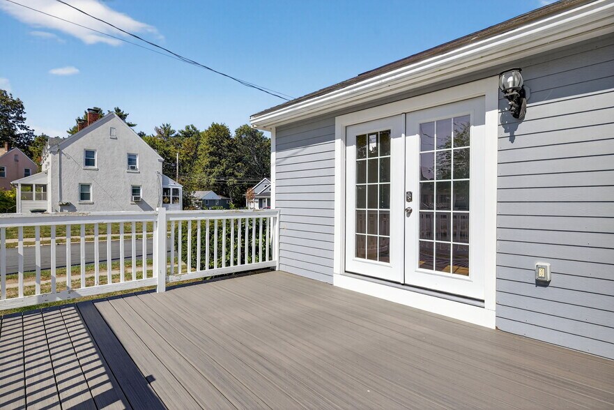 More Photos Of 18 Perry Ave, Nashua Apartments For Sale