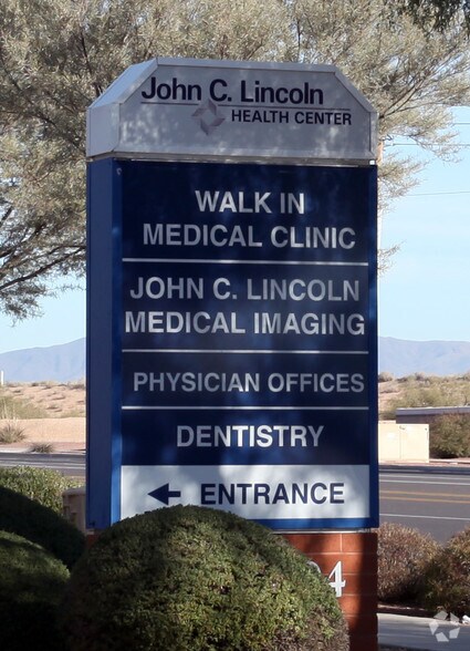 More Photos Of 18404 N Tatum Blvd, Phoenix Medical For Lease