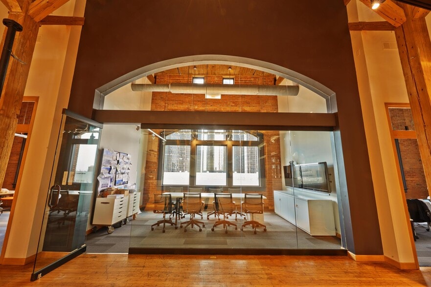 More Photos Of 409 E Jefferson Ave, Detroit Loft Creative Space For Lease