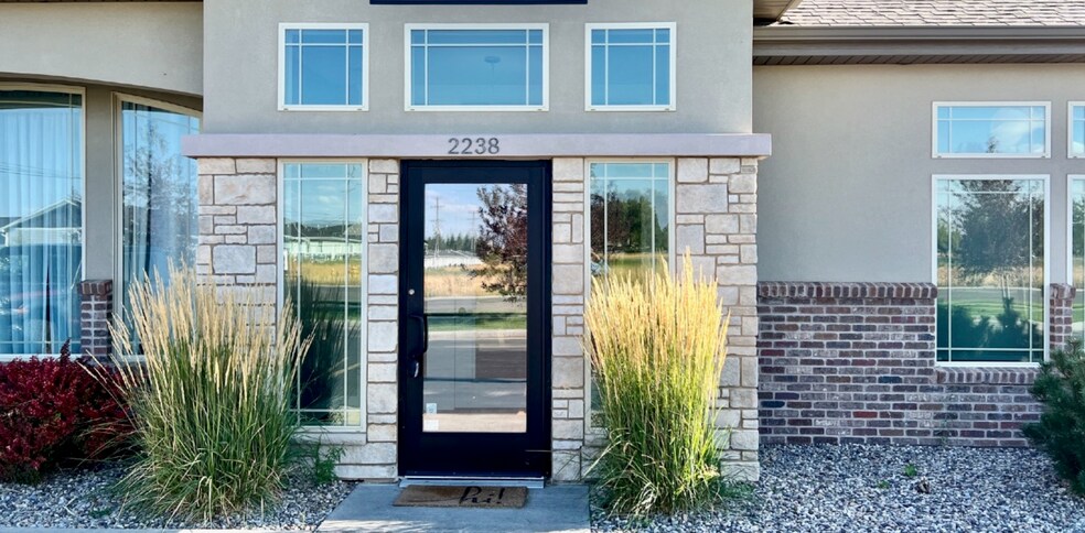 More Photos Of 2238 Saratoga Dr, Idaho Falls Office For Sale