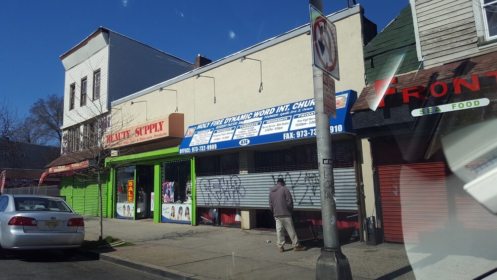 More Photos Of 474-476 Springfield Ave, Newark Storefront For Sale