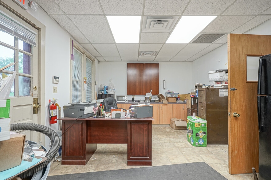 More Photos Of 3459 Norwood Ave, Pennsauken Service For Sale