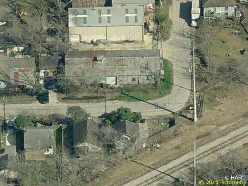 More Photos Of 7903 Leander St, Houston Warehouse For Sale