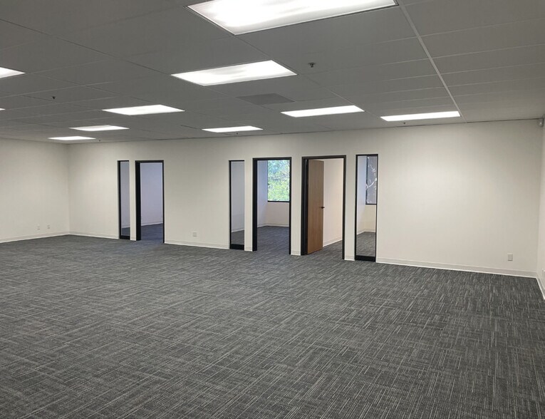 More Photos Of 1900 McCarthy Blvd, Milpitas Loft Creative Space For Lease