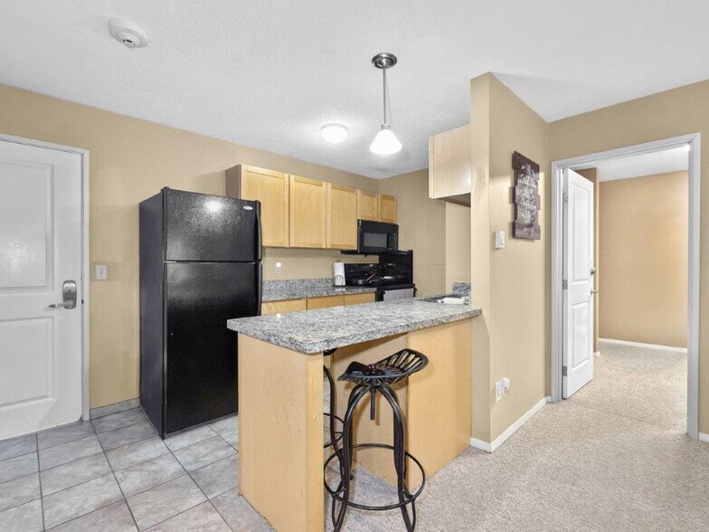 More Photos Of 2030 S Dmacc Blvd, Ankeny Apartments For Sale