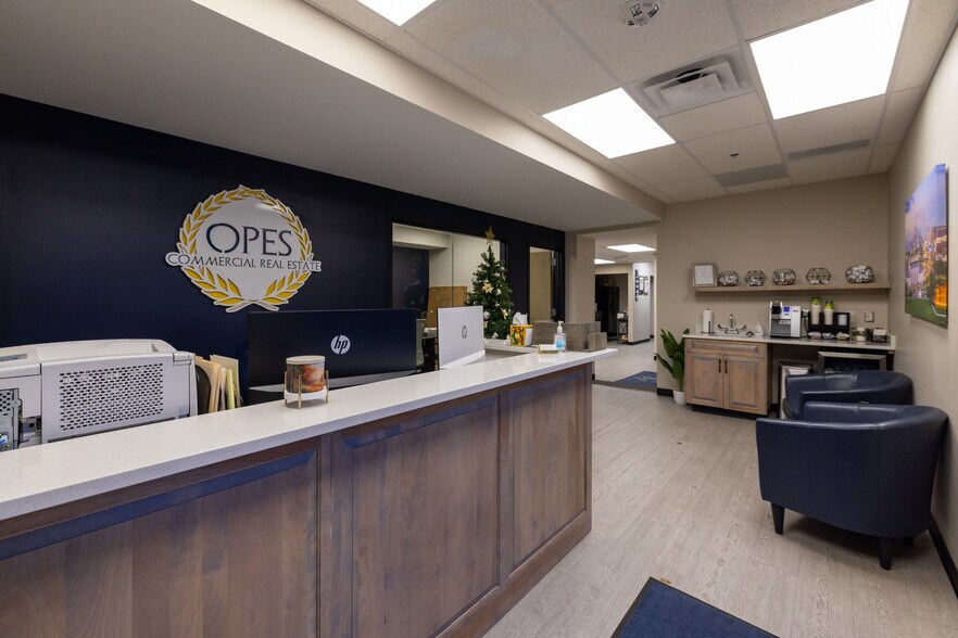 More Photos Of 1804 Swift Ave, North Kansas City Office For Lease