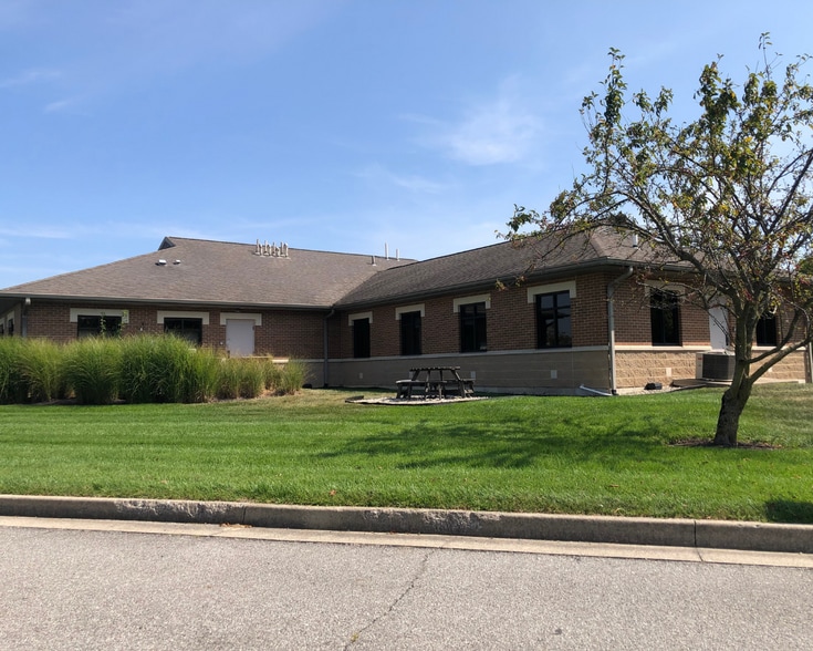 More Photos Of 9835 Auburn Rd, Fort Wayne Medical For Sale