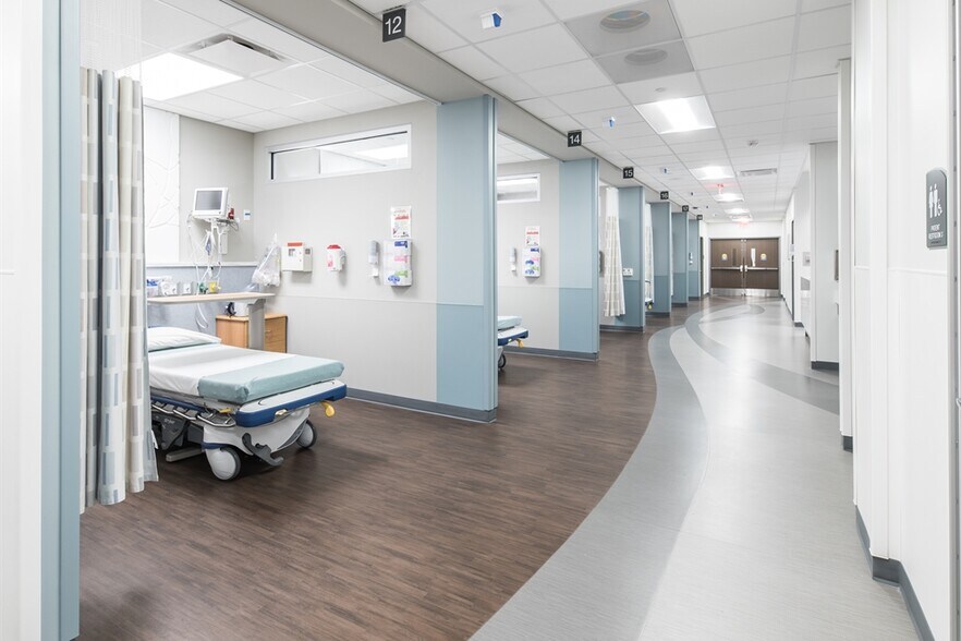 More Photos Of 3144 Horizon Rd, Rockwall Medical For Lease