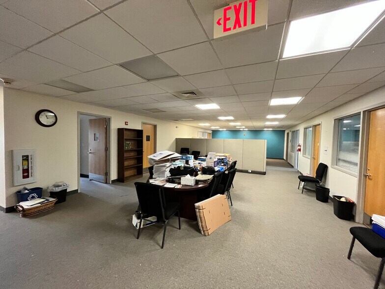 More Photos Of 400 Riverside St, Portland Medical For Lease