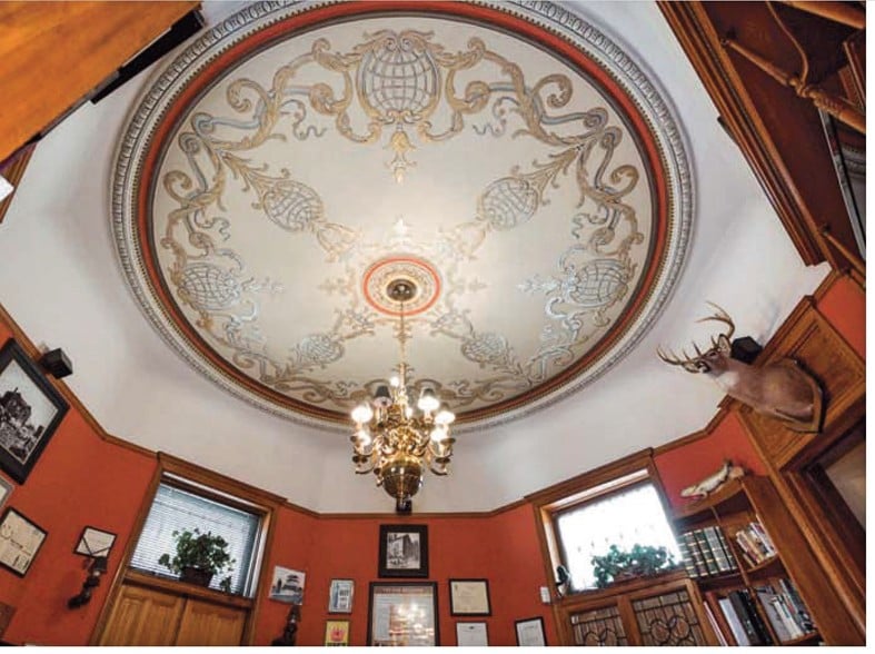 More Photos Of 106 E Chase St, Baltimore Office Residential For Sale