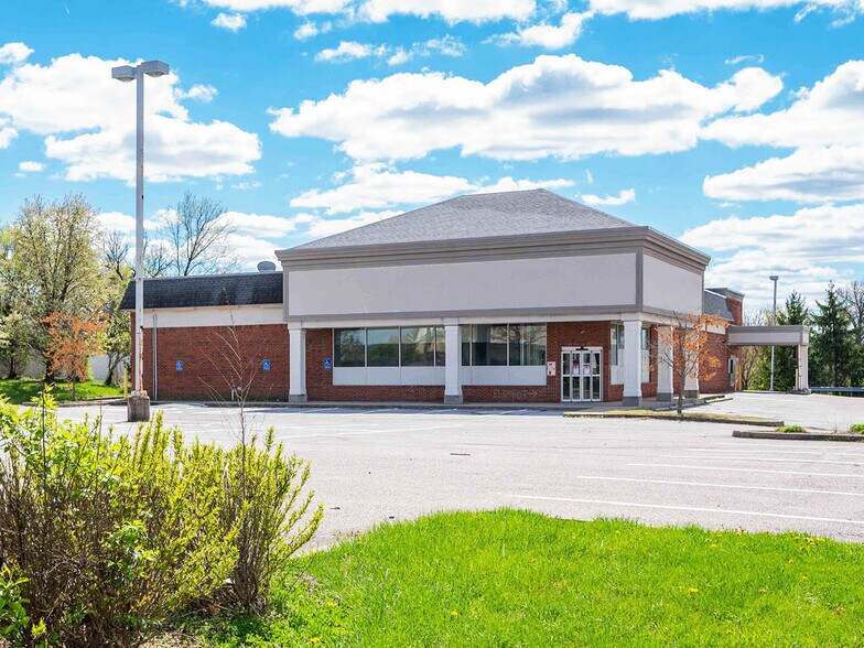 Primary Photo Of 6801 Dixie Hwy, Florence Drugstore For Sale