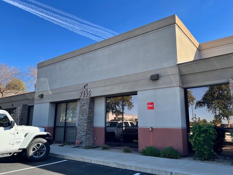 More Photos Of 7155 W Campo Bello, Glendale Office For Lease
