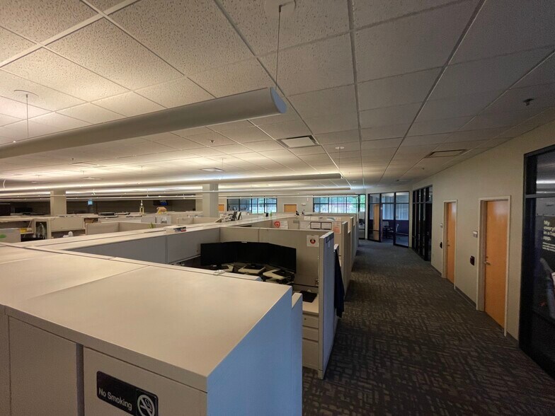 More Photos Of 4800 Concentric Blvd, Saginaw Office For Lease