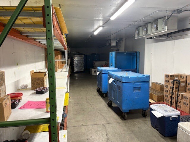 More Photos Of 6100 County Road 335 rd, New Castle Warehouse For Lease