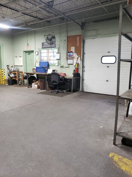 More Photos Of 330 Fuller Rd, Chicopee Distribution For Sale