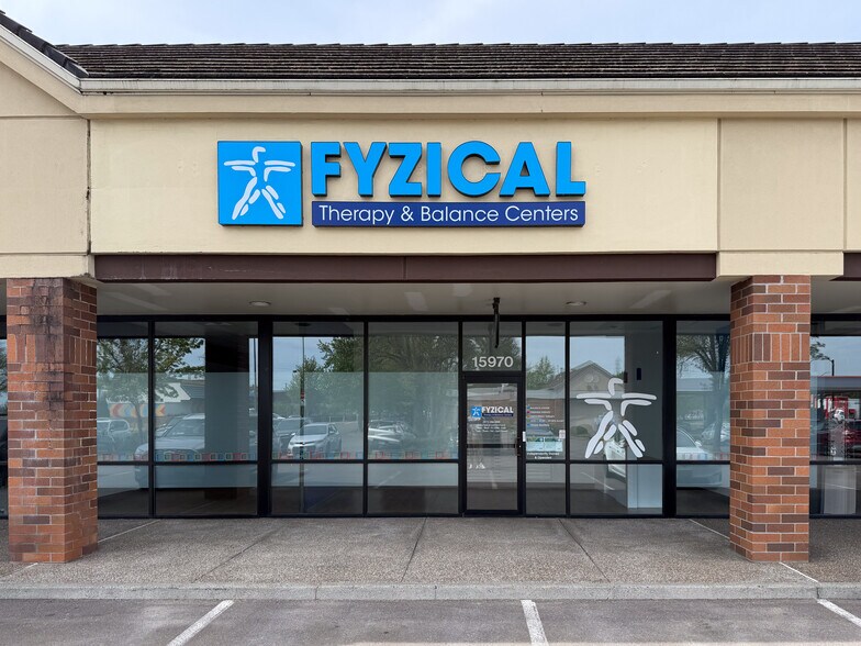 Primary Photo Of 16002-16078 SW Tualatin Sherwood Rd, Sherwood Storefront For Lease