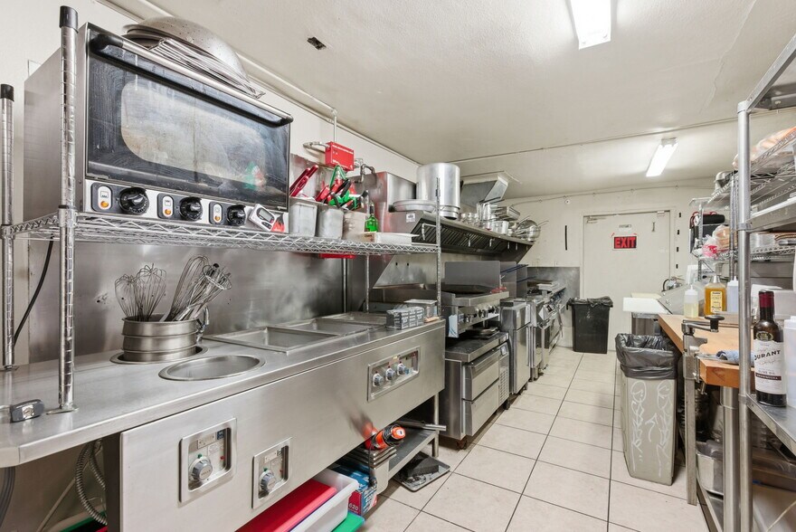 More Photos Of 2530 NE 82ND Ave, Portland Restaurant For Sale
